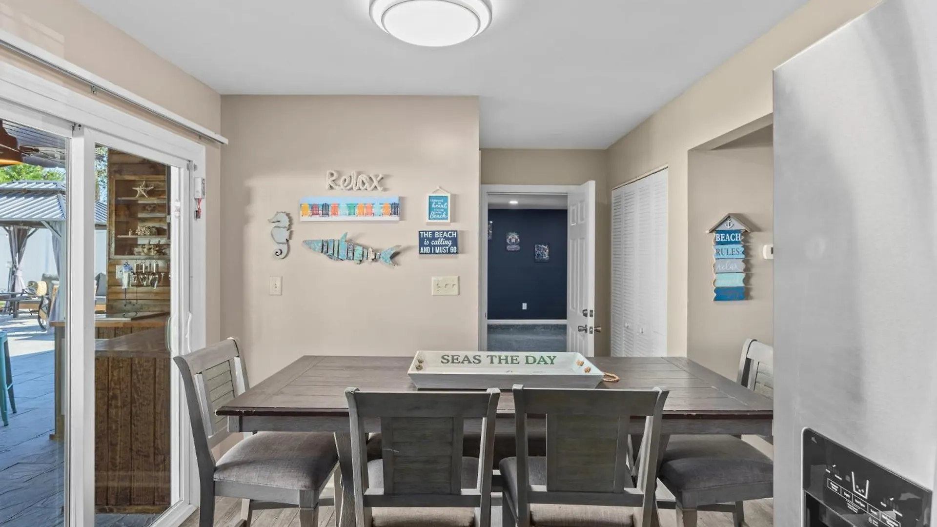 Stylish Panama City Home W Pool Tiki Bar Walkable Beach Access Панама-Сити США
