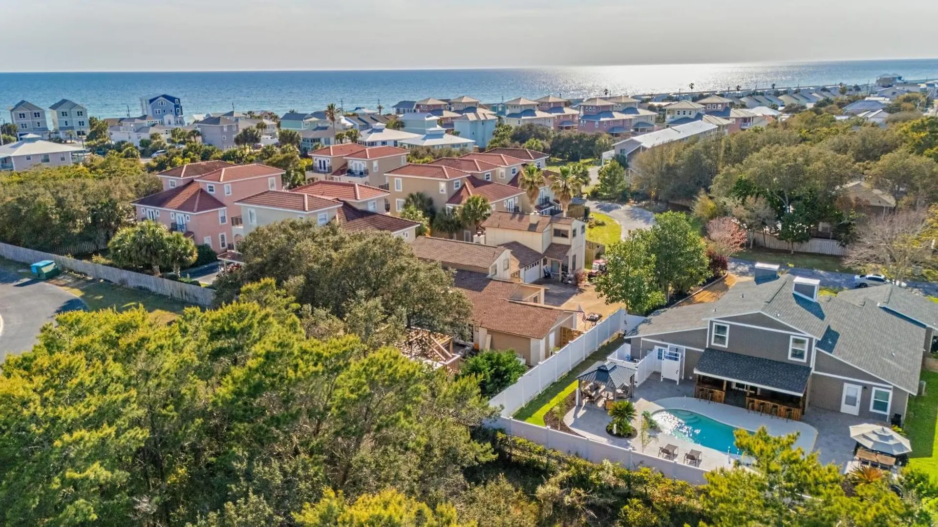 Stylish Panama City Home W Pool Tiki Bar Walkable Beach Access Панама-Сити 0*,