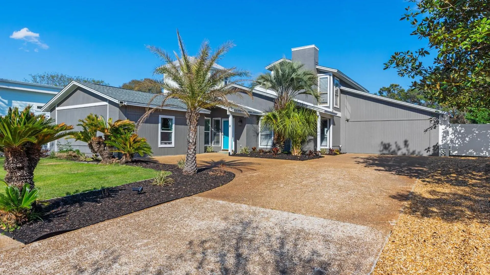Stylish Panama City Home W Pool Tiki Bar Walkable Beach Access Панама-Сити Дом отдыха